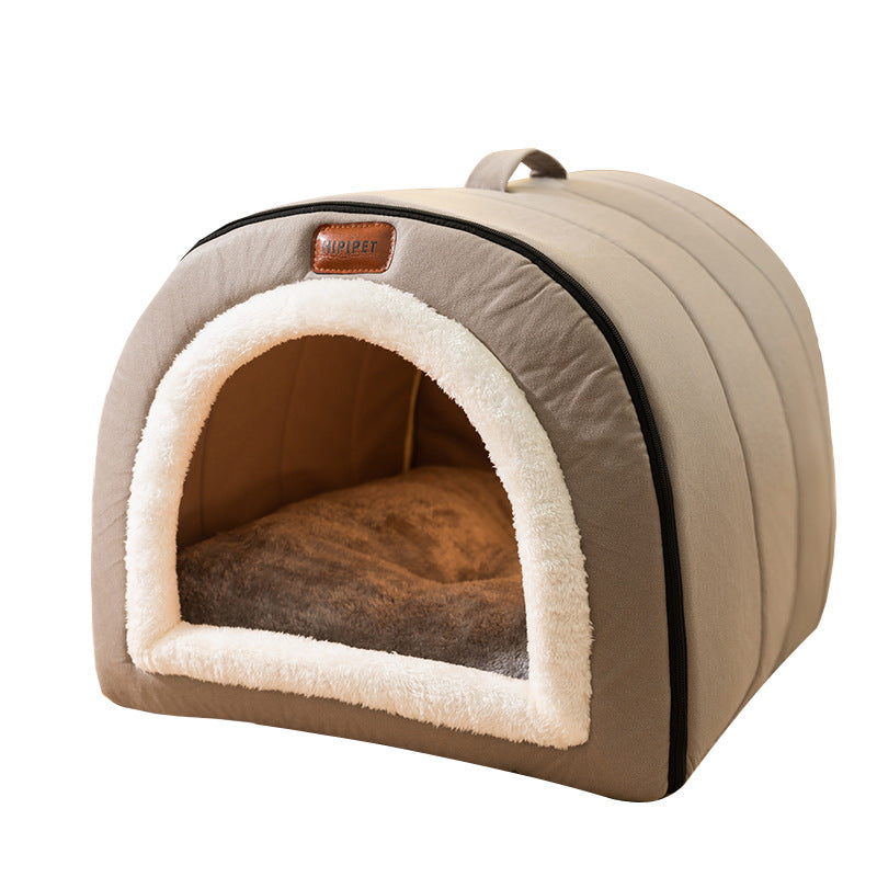 Autumn And Winter Dog Plain Quilted Portable
